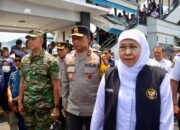 Kapolda Jatim Bersama Pangdam V Brawijaya dan Gubernur Tinjau Arus Mudik di Pelabuhan Ketapang