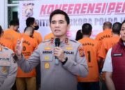 Kapolda Jambi Pimpin Konferensi Pers Pengungkapan Kasus Narkotika dan Tegaskan Komitmen Perangi Narkotika Sampai Akarnya