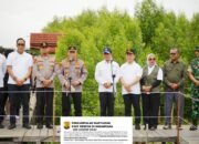 Tanam Mangrove di Kalbar, Kapolri: Jaga Lingkungan untuk Masa Depan Anak-Cucu Kita